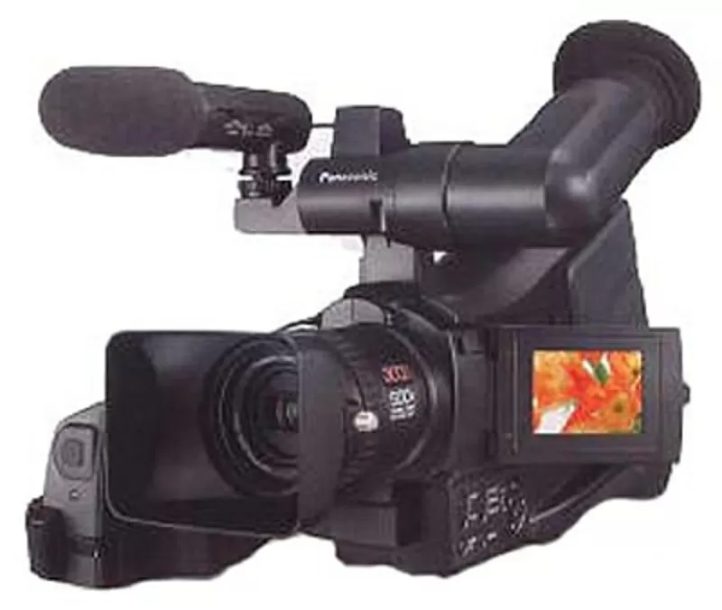 продам видео камера Panasonic NV-MD10000